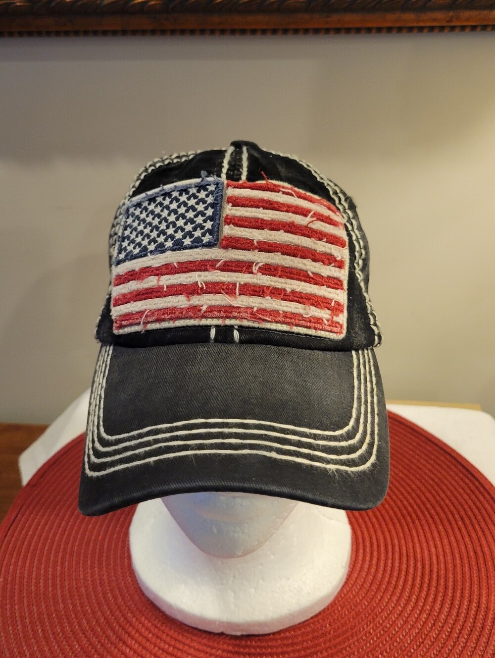 🧢EUC~ KBETHOS Baseball Cap with Distressed American Flag Patch